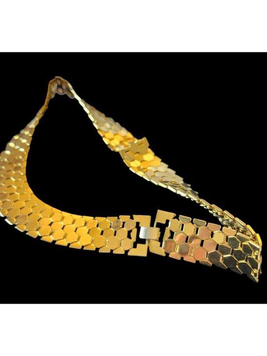Unknown Jewelry - Vintage 1980s Gold Tone Serpentine Necklace Honeycomb Design